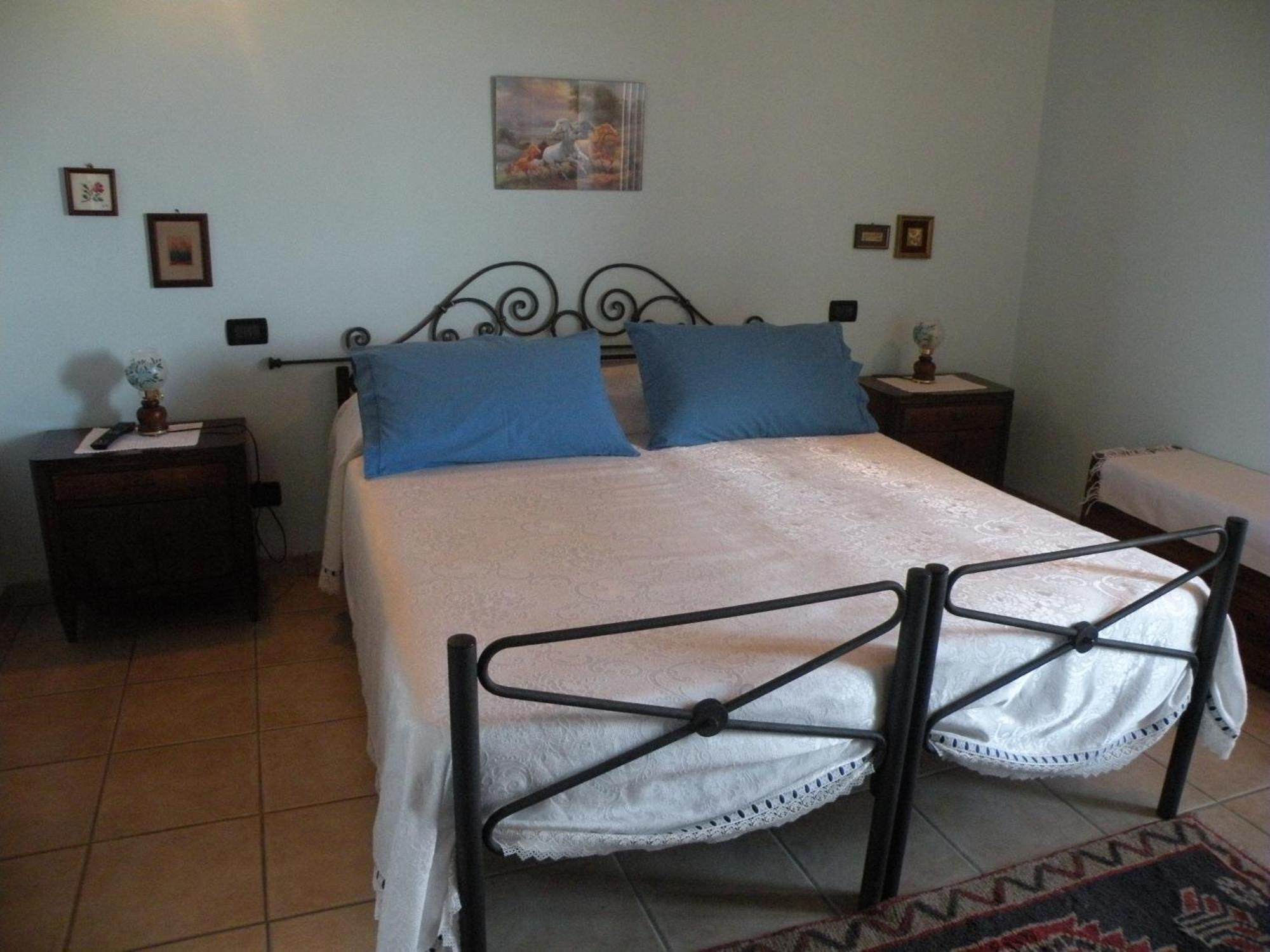 B&B Da Levi Piana Del Sole Rivalta Bormida Rom bilde